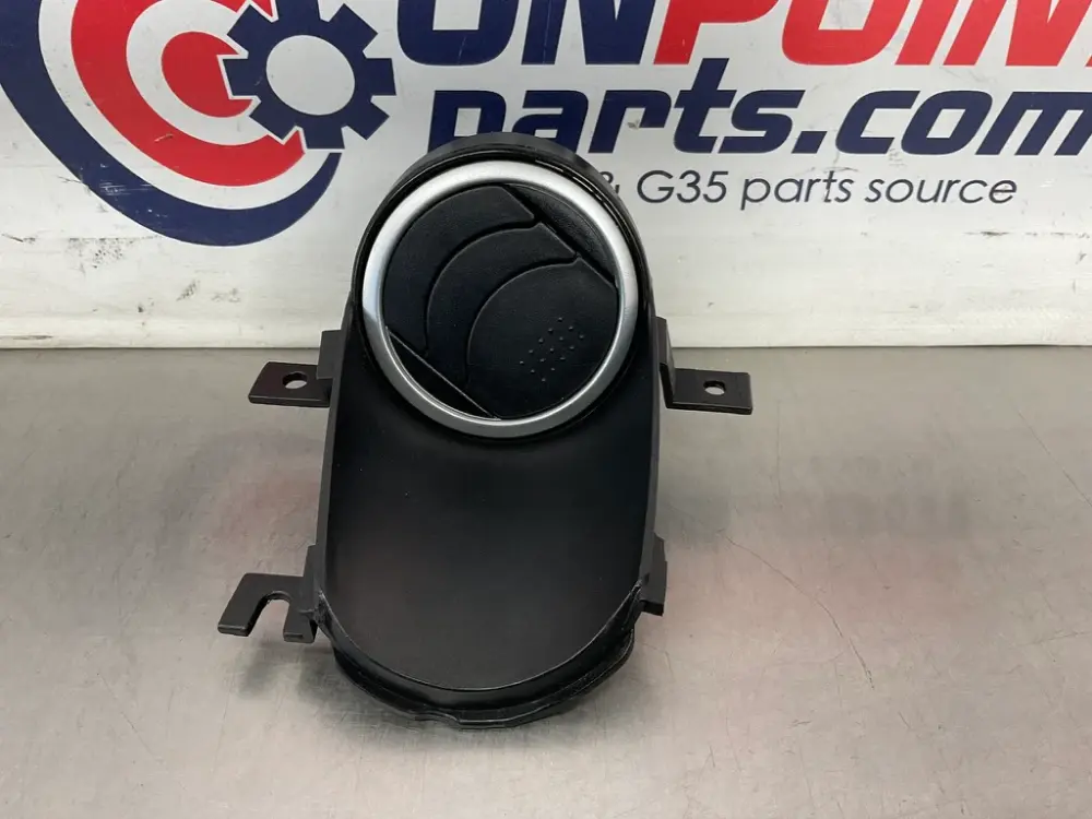 2004 Nissan 350Z Passenger Right Door Vent Trim 80964 OEM 14BEQEE