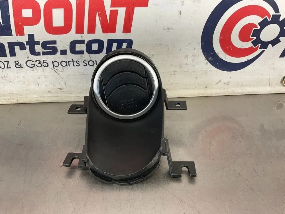 2004 Nissan 350Z Passenger Right Door Vent 80964 OEM 25BF9EE