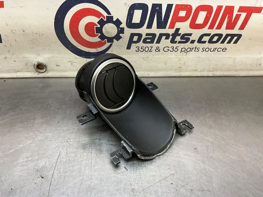 2006 Nissan Z33 350Z Passenger Right Door Vent Trim 80964 OEM 23BJJEE