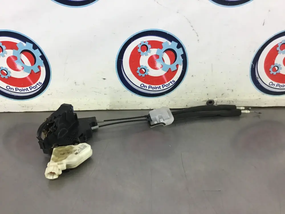 2003 Infiniti G35 Sedan Passenger Right Front Door Lock Actuator OEM 0BKPCK