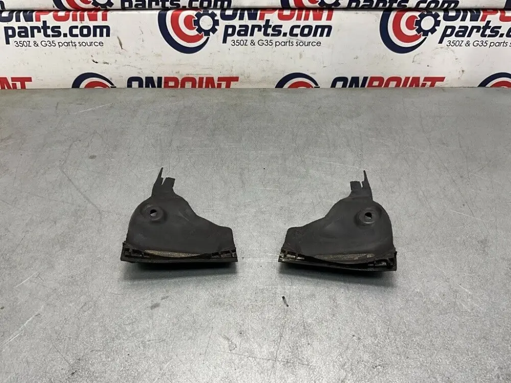 2004 Nissan Z33 350Z Hood Corner Weatherstrip Seals Oem 25Bdqfi