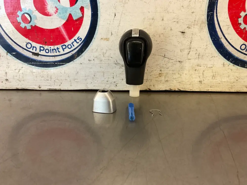 2004 Nissan 350Z Self-acting Gear Shifter Knob OEM 24BIVDA