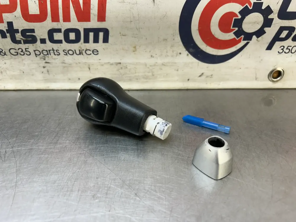 2005 Nissan Z33 350Z Self-acting Shifter Knob Oem 25Bhtfc