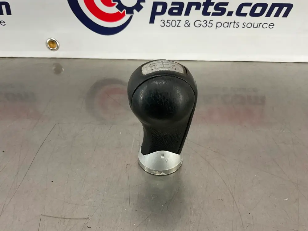 2006 Nissan 350Z Hand-powered Shifter Knob OEM 12BI3DC