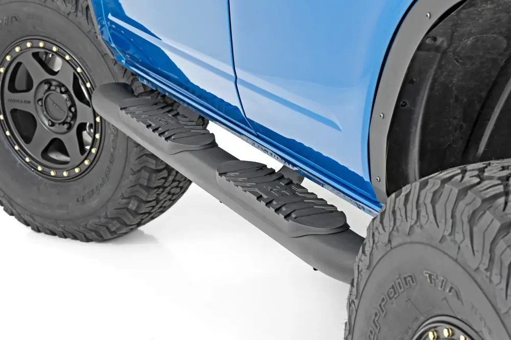 Black Oval Nerf Steps - 4 Door, 2021+ Ford Bronco
