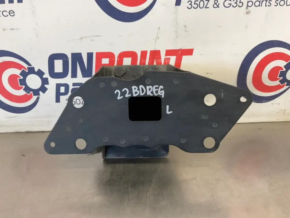 03-07 Infiniti G35 Coupe LH FR Bumper Crash Bar Bracket 62211AM605 OEM 22BDRE