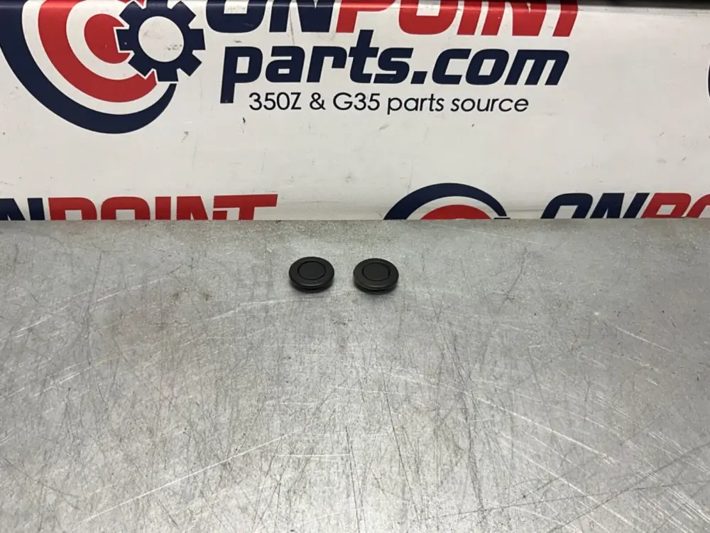 2003 Nissan Z33 350Z Driver Left Rubberized Door Plug Cover OEM 21BKGEA