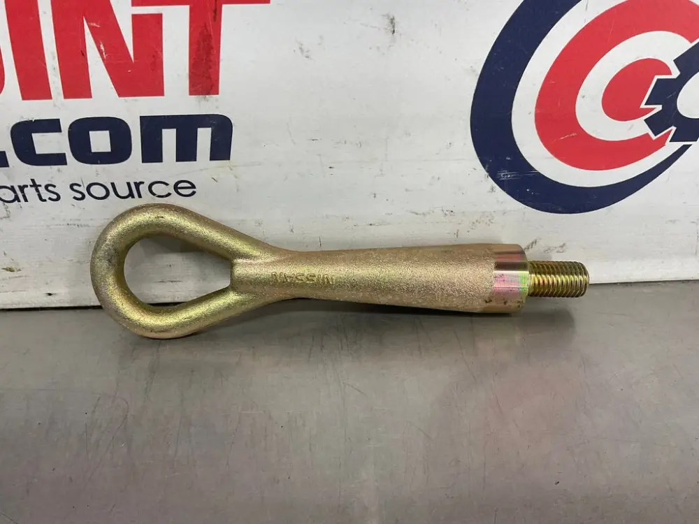 03-05 Infiniti G35 Bumper Tow Hook 51112AU000 OEM 13BEWEC