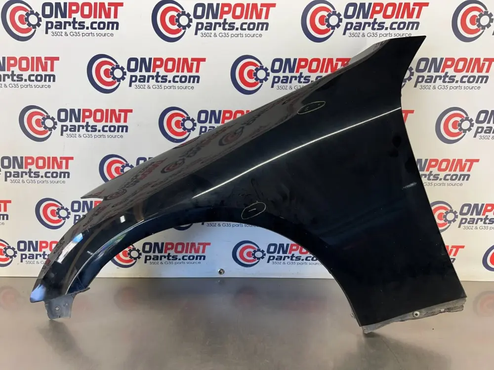2005 Infiniti G35 Coupe Driver Left Front Fender 11BFME5