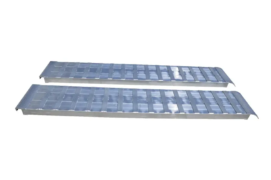 GEN-Y Hitch Extreme Duty 6ft Aircraft-grade Loading Ramps - 5,000lb Capacity, Pair