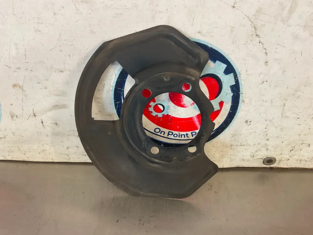 2003 Nissan 350Z Passenger Right Front Brake Dust Shield Baffle OEM 11BG9DK