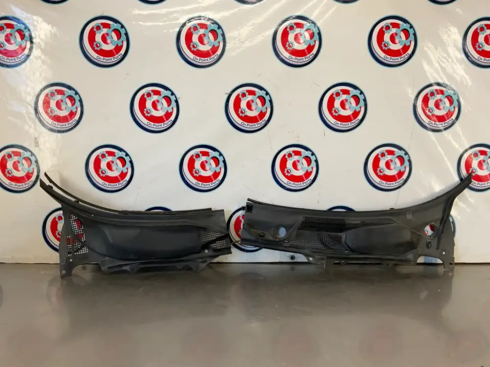 2007 Nissan 350Z Front Windshield Hood Cowl Assembly OEM 15BI8D3