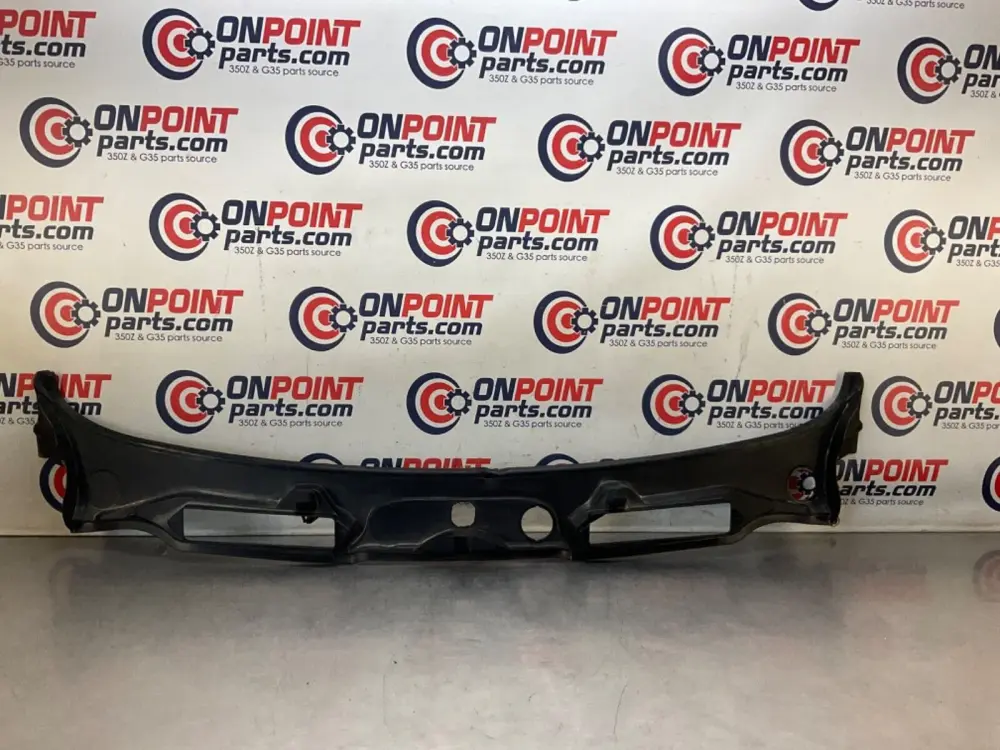 Duckbill 2009 BMW E92 335i Windshield Wiper Cowl OEM 15BGSE3